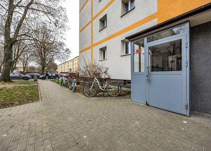 Mokotow - Tram&bus Nearby - By Rentujemy Apartment Warsaw